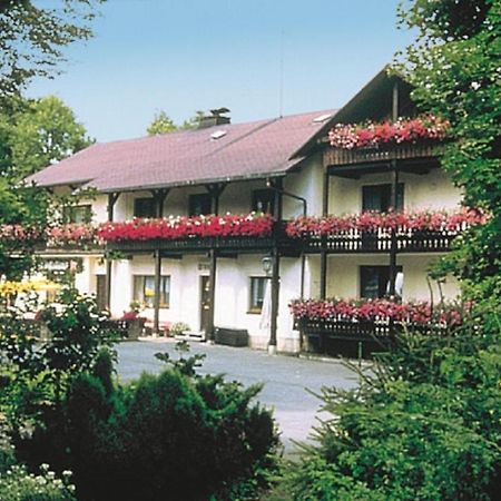 Landhaus-Pension Zum Waffenschmied Brand Eksteriør bilde
